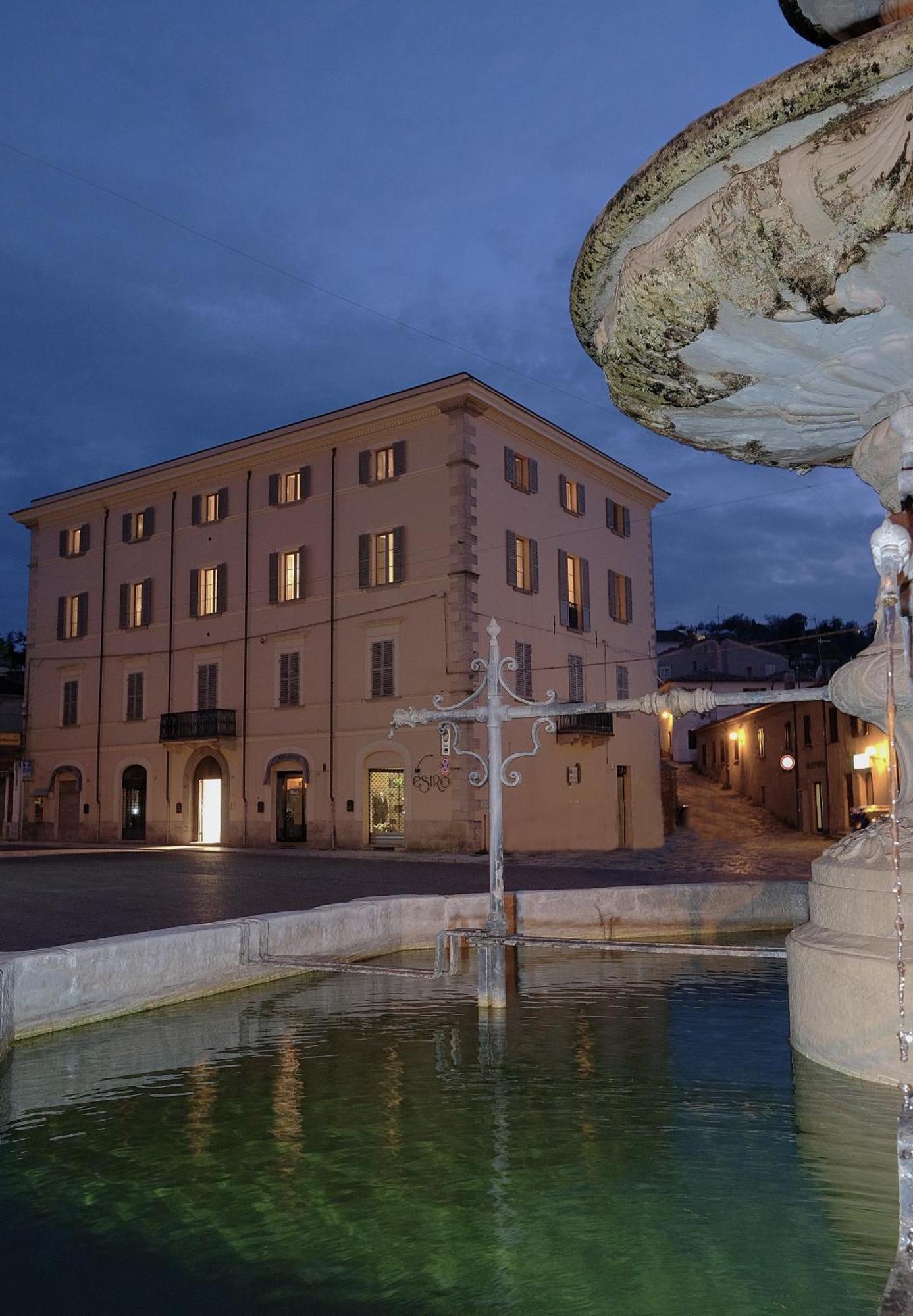 B&B Palazzo Mattei Novafeltria Екстер'єр фото